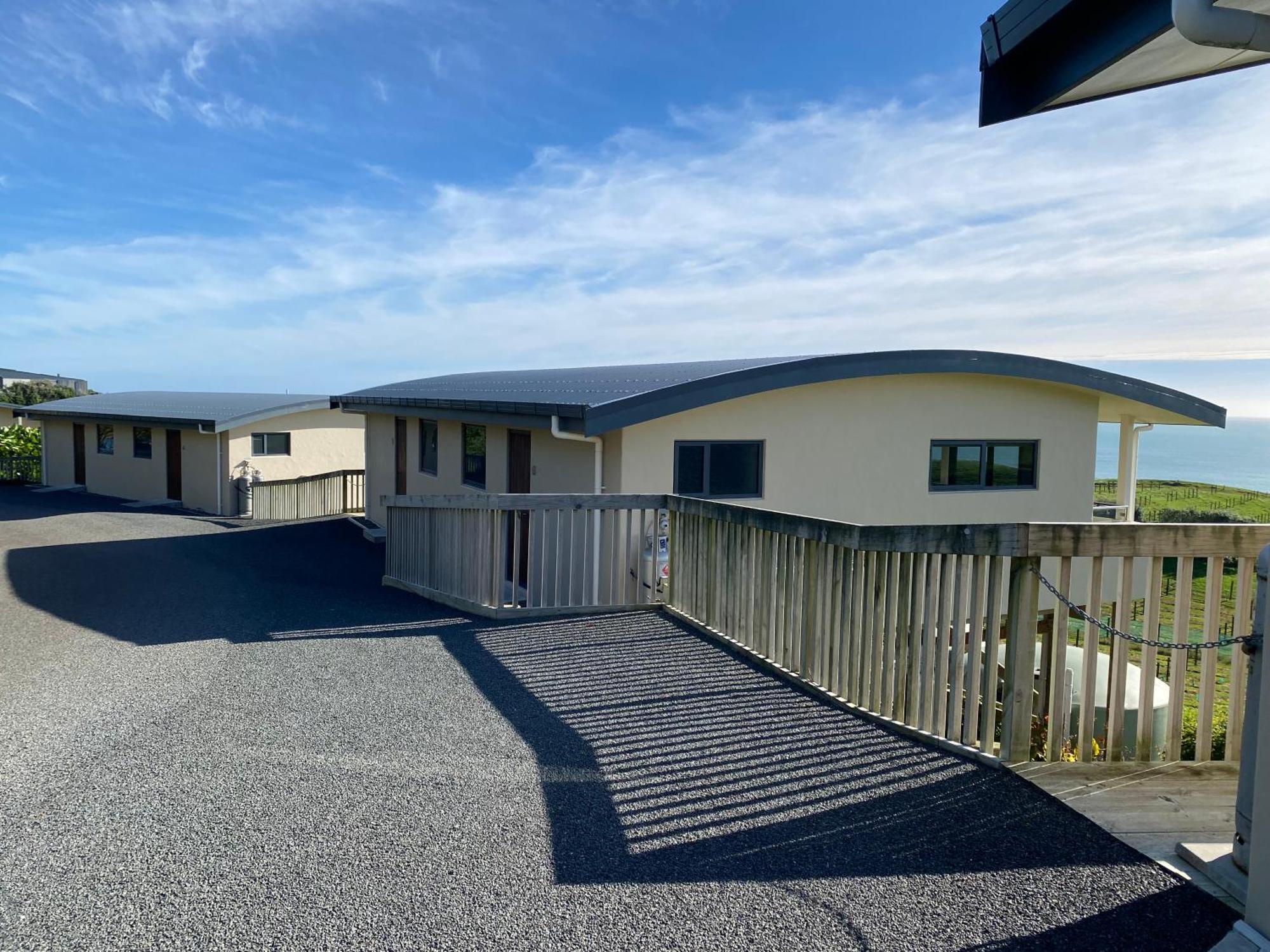 Chalets At Okurukuru 新普利茅斯 外观 照片