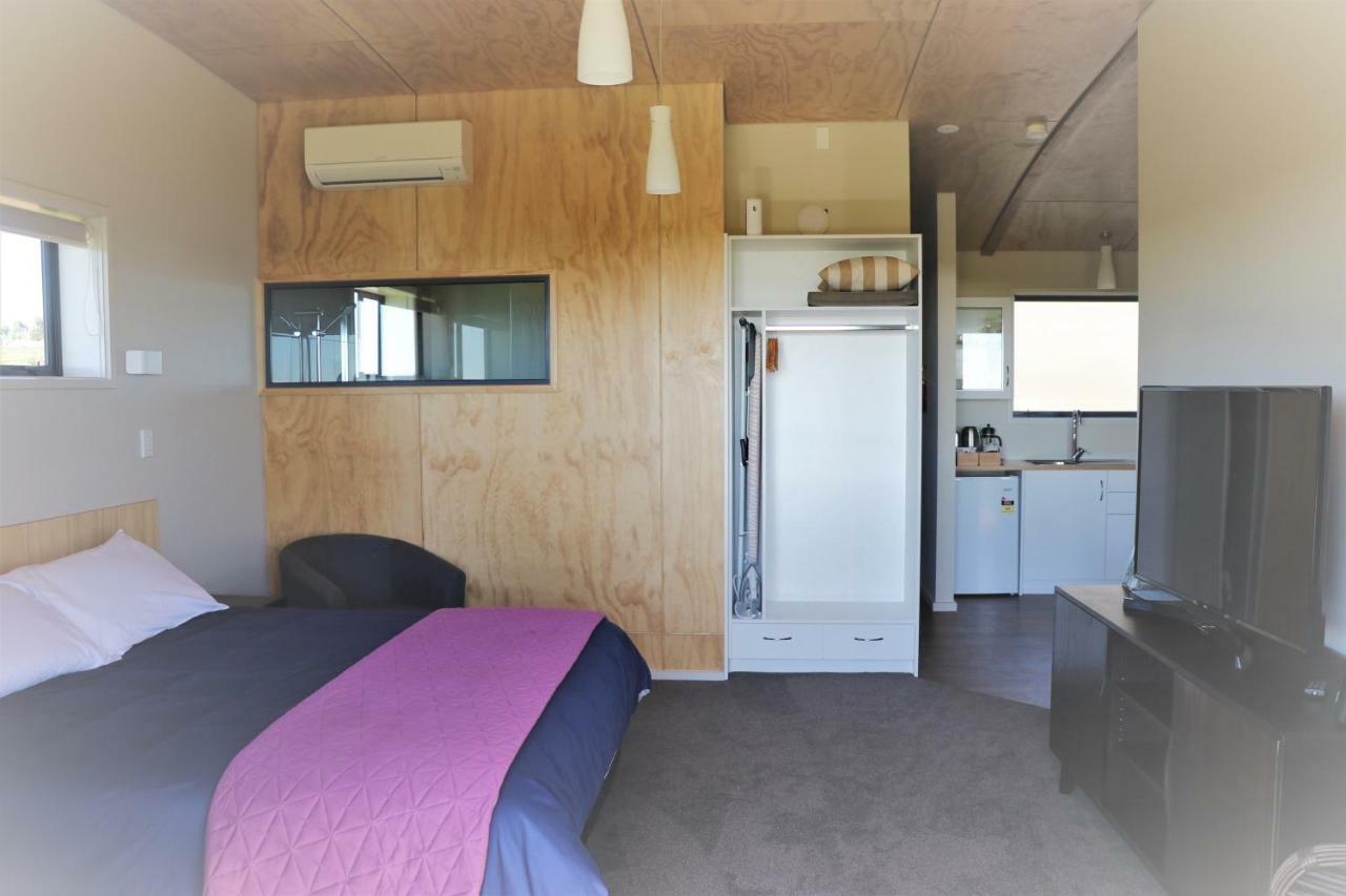 Chalets At Okurukuru 新普利茅斯 外观 照片